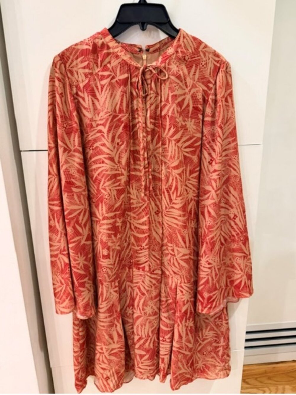 Marabelle Printed Dress Size Medium – Tie Neck, Pleated Hem, Long Sleeve
